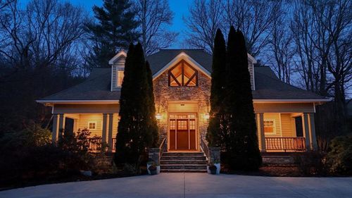 1949 Big Pine Dr, Hiawassee, GA, 30546-5302 | Card Image