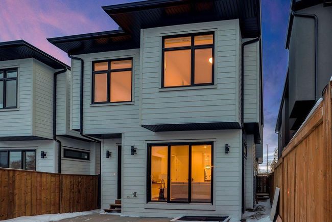 3114 14 Avenue Sw, Home with 5 bedrooms, 3 bathrooms and 4 parking in Calgary AB | Image 8