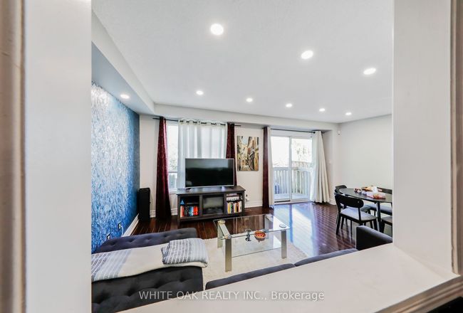 26 - 1867 Kingston Rd, Condo with 3 bedrooms, 3 bathrooms and 1 parking in Pickering ON | Image 17