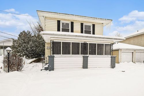 17 S 10th St, Niles, MI, 49120-2714 | Card Image