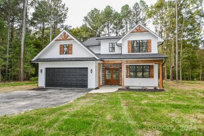 6405 Highway 205 Highway, House other with 4 bedrooms, 2 bathrooms and null parking in Marshville NC | Image 2