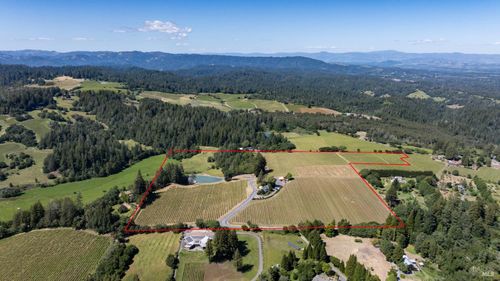 14640 Morelli Ln, Sebastopol, CA, 95472-9349 | Card Image