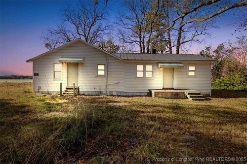 1055 Old Fayetteville Rd, Salemburg, NC, 28385-9006 | Card Image