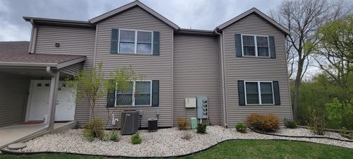 41 Scenic Circle, Fond Du Lac, WI, 54935 | Card Image