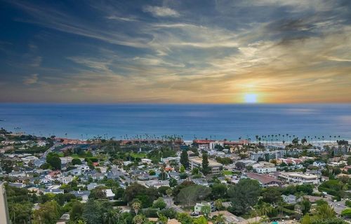 7911 Caminito Del Cid, La Jolla, CA, 92037-3404 | Card Image