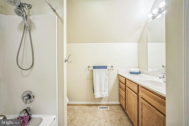 16206 Tiffany Ln, House other with 3 bedrooms, 3 bathrooms and null parking in HAYMARKET VA | Image 24