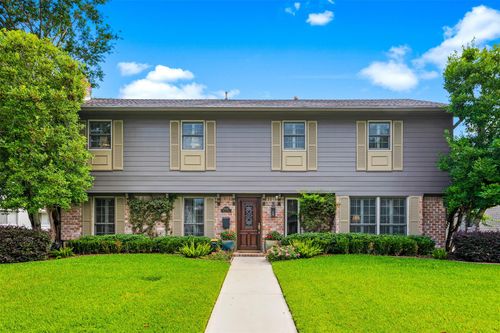 10626 Valley Forge Dr, Houston, TX, 77042-1422 | Card Image