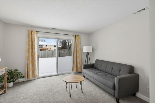 211-842 Woodgate Dr, Vadnais Heights, MN, 55127-3677 | Card Image