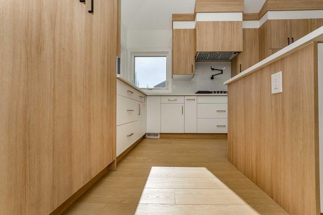 135 Sandringham Rd Nw, House other with 4 bedrooms, 4 bathrooms and 4 parking in Calgary AB | Image 27