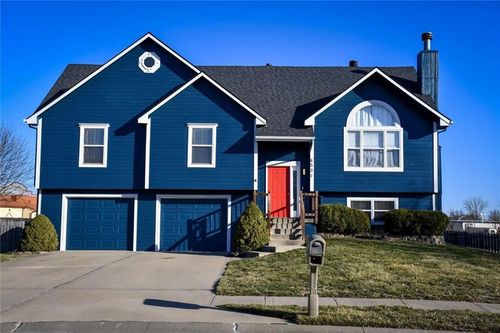 8531 Ne 109th Ter, Kansas City, MO, 64157-1038 | Card Image