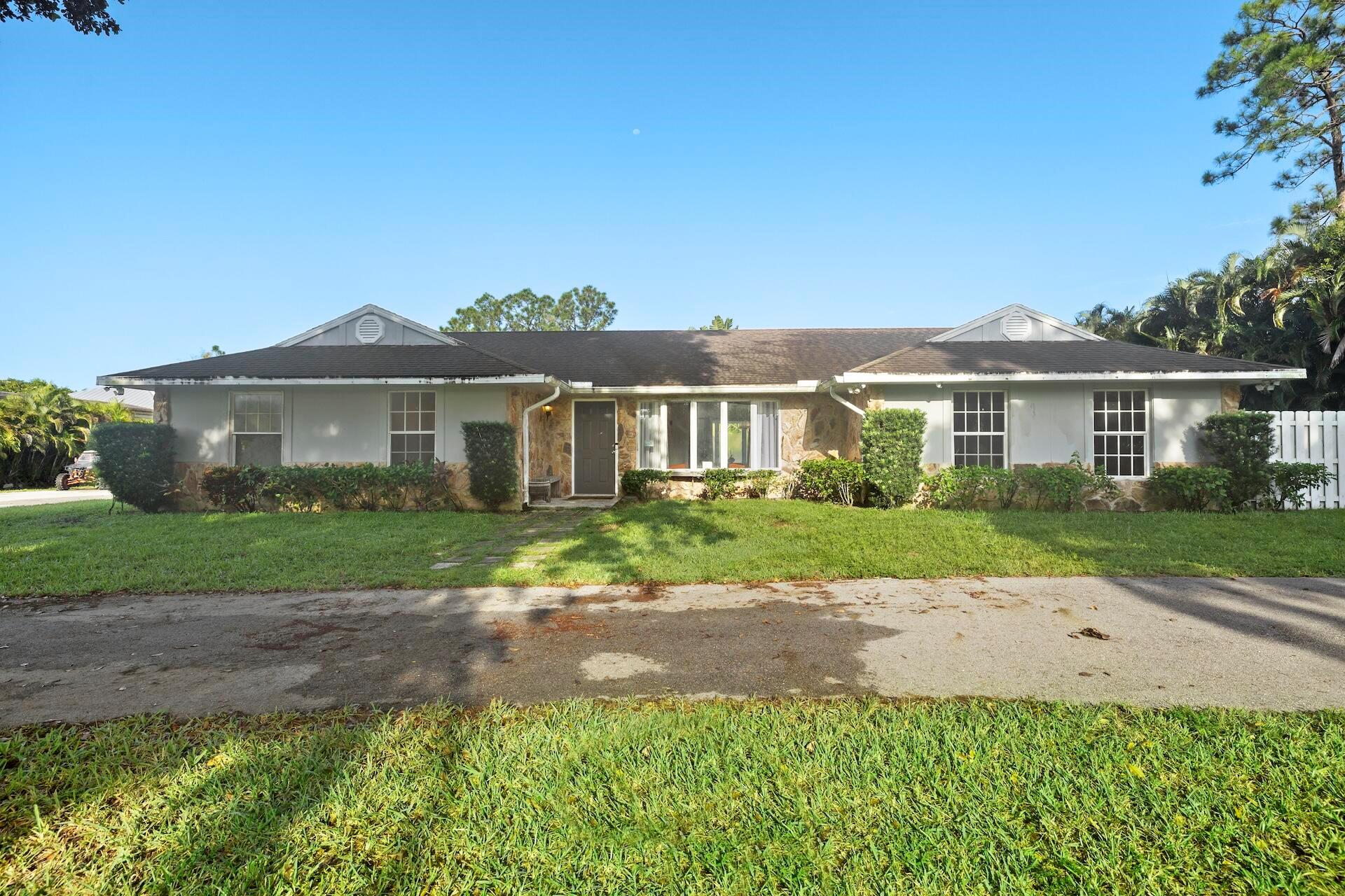 126th Dr, West Palm Beach, FL 33411