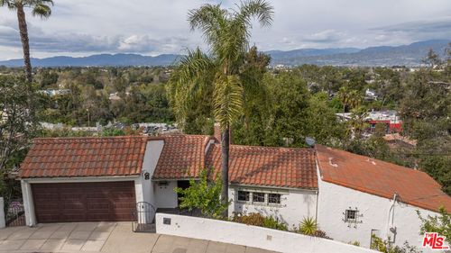 11539 Sunshine Ter, Studio City, CA, 91604-3119 | Card Image