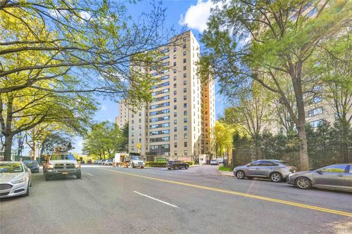 1f-3 Fordham Hill Oval, Bronx, NY, 10468-4711 | Card Image