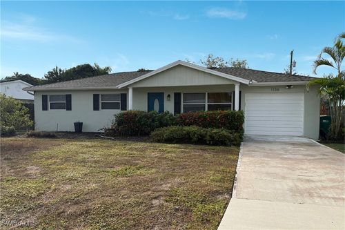 1136 Illinois Dr, NAPLES, FL, 34103-3888 | Card Image