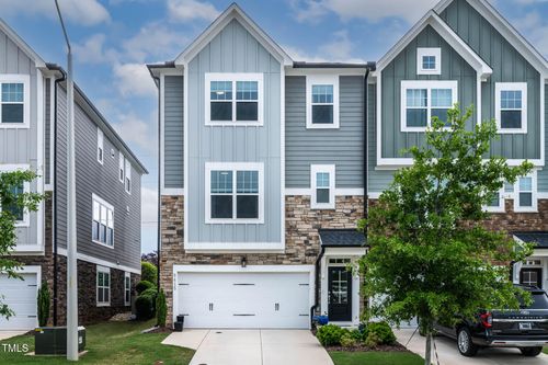 8415 Zinc Autumn Path, Raleigh, NC, 27615-4978 | Card Image