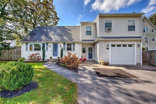 185 Tidewater Dr, Warwick, RI, 02889-4623 | Card Image