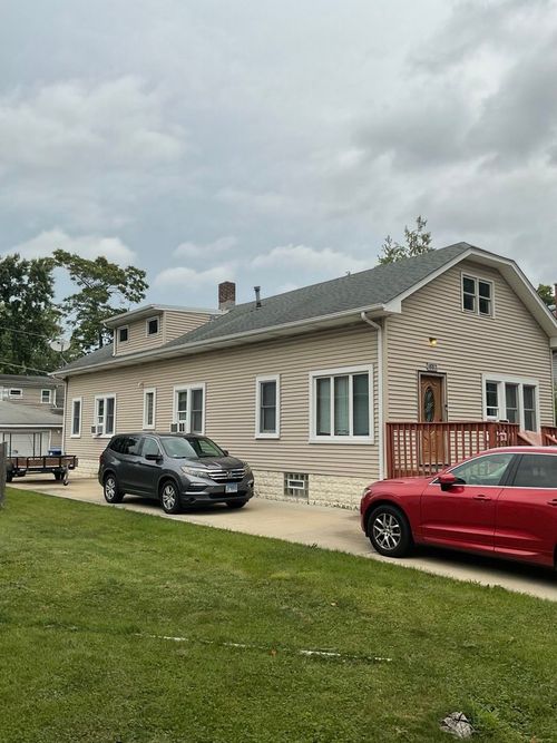 1682 Van Buren Avenue, Des Plaines, IL, 60018 | Card Image