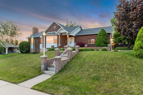188 2000, Orem, UT, 84058-7418 | Card Image