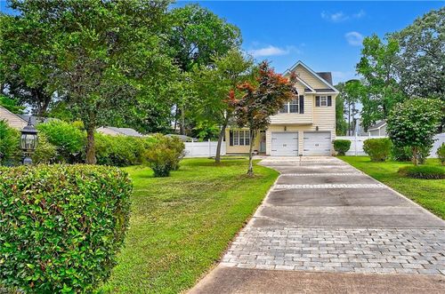 648 Johnson Street, Virginia Beach, VA, 23452 | Card Image