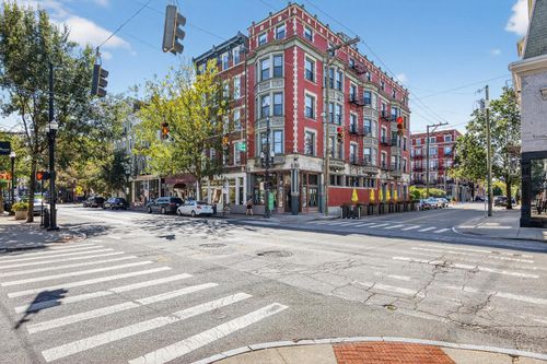 1237 Vine St, Cincinnati, OH, 45202 | Card Image