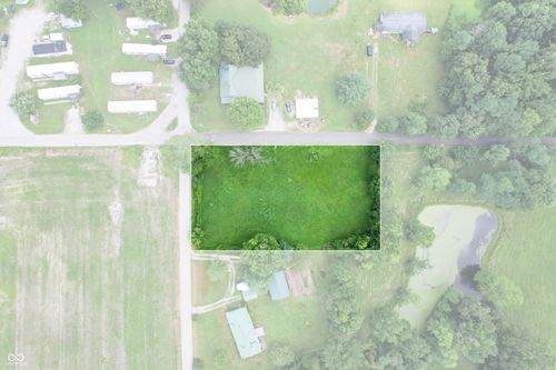 9515 S County Road 200 W, Commiskey, IN, 47227-9776 | Card Image