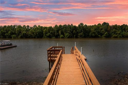 1346 Riverview Blvd, Lexington, NC, 27292-7912 | Card Image