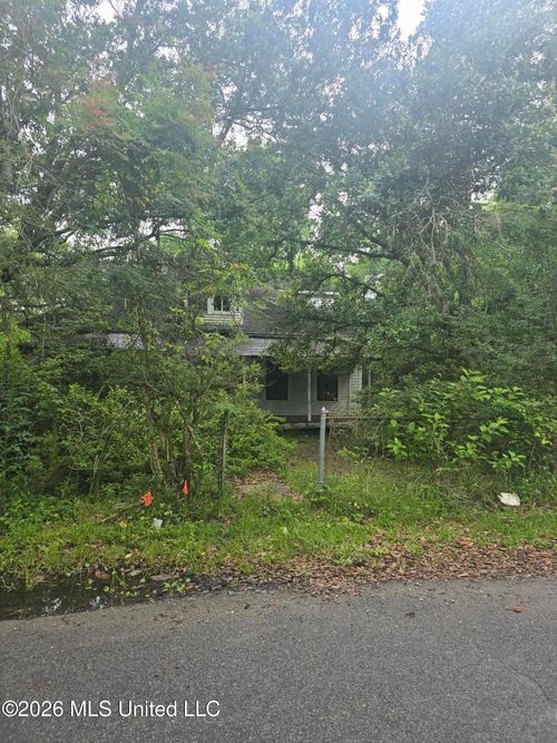 6505 Elder Ferry Road, Moss Point, MS, 39563 | Card Image