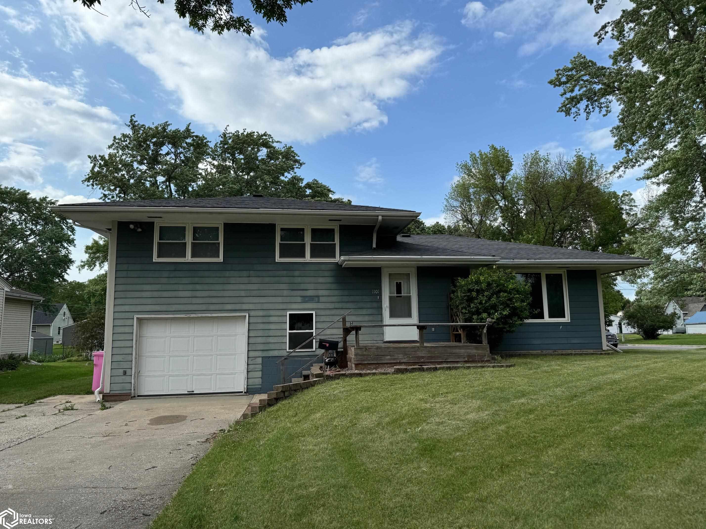 4th Ave, Humboldt, IA 50548