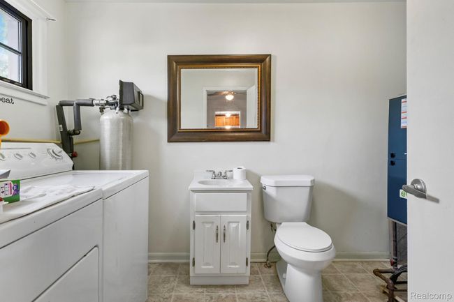 5bath1-1.JPG | Image 14