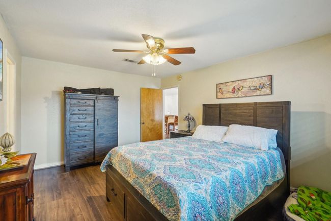 Primary bedroom with an en-suite bathroom. | Image 12