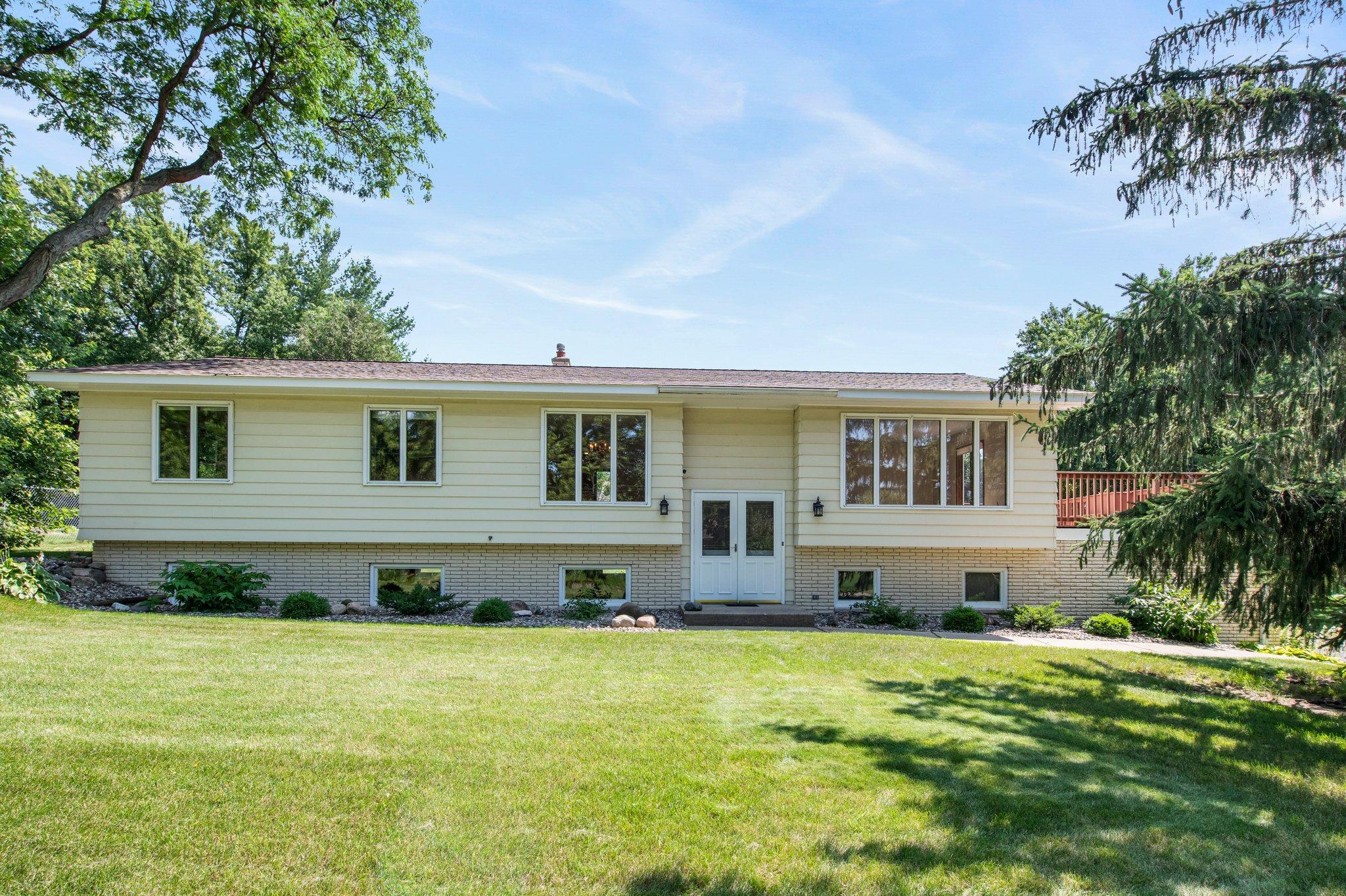 Callahan Pl, Saint Paul, MN 55118