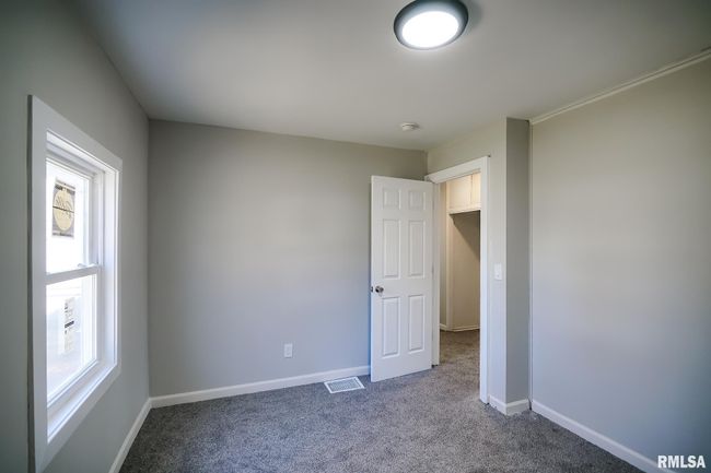 2217 W Marquette St, House other with 2 bedrooms, 1 bathrooms and null parking in Peoria IL | Image 25