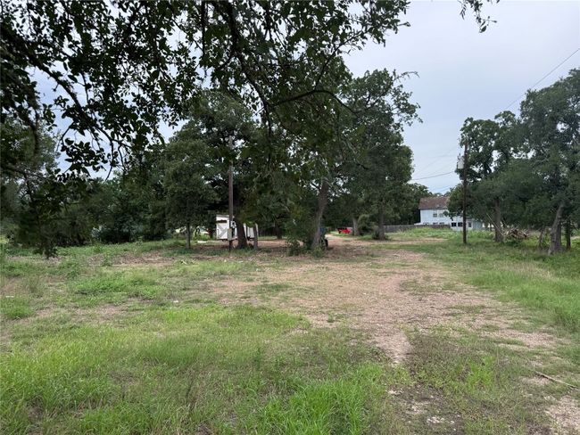 161 Fm 1209, Home with 0 bedrooms, 0 bathrooms and 8 parking in Cedar Creek TX | Image 11