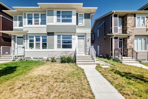 224 Corner Meadows Way, Calgary, AB, T3N1Y4 | Card Image