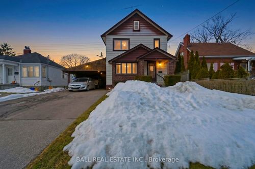30 Thomas St, Oshawa, ON, L1H3W5 | Card Image