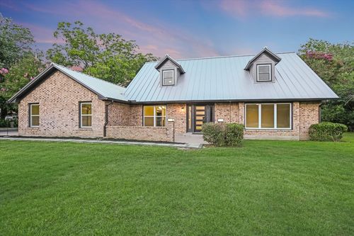 503 Elm St, Bastrop, TX, 78602-2517 | Card Image