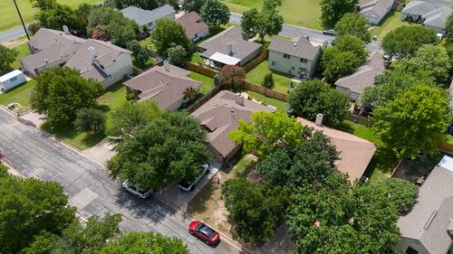 906 Iris Dr, Georgetown, TX, 78626-4773 | Card Image