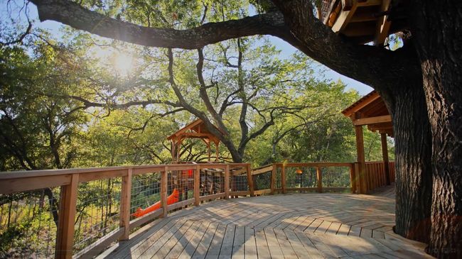 View of wooden terrace | Image 31