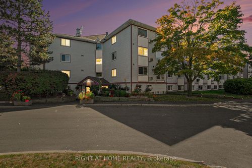 107-318 Lorry Greenberg Dr, Ottawa, ON, K1T2R5 | Card Image