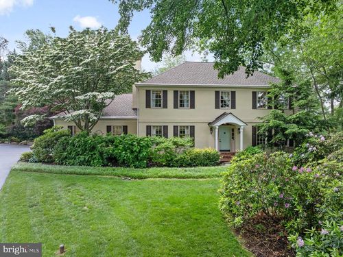 201 Saint Davids Ct, Saint Davids, PA, 19087-4902 | Card Image