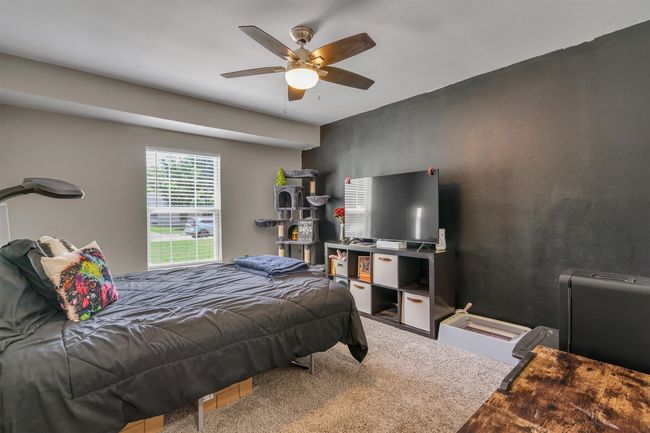 203 Olive St, House other with 3 bedrooms, 3 bathrooms and null parking in Waxahachie TX | Image 25