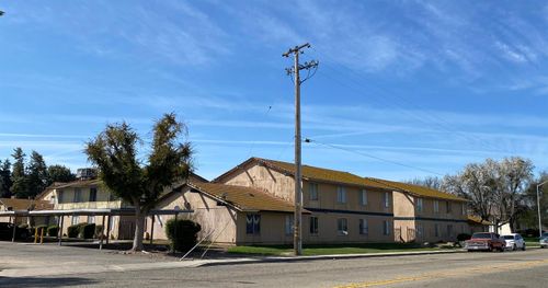 apt-106-657 W Parlier Ave, Reedley, CA, 93654-2034 | Card Image