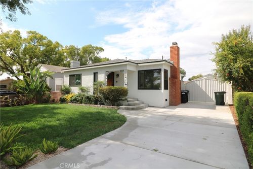 3217 W Clark Ave, Burbank, CA, 91505 | Card Image