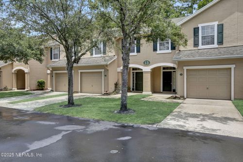 1305-5260 Collins Rd, Jacksonville, FL, 32244-8233 | Card Image