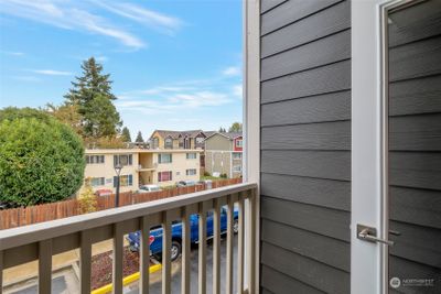 3407 S 144th Lane, Townhouse with 3 bedrooms, 1 bathrooms and 2 parking in Tukwila WA | Image 3