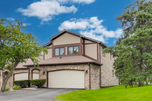1842 Golf View Dr, Bartlett, IL, 60103-9549 | Card Image