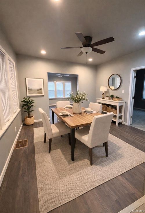 1216 Waterman St, Detroit, MI, 48209-2258 | Card Image