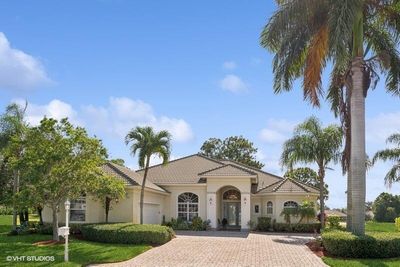 1437 Sw Osprey Cove, House other with 3 bedrooms, 2 bathrooms and null parking in Port St Lucie FL | Image 1