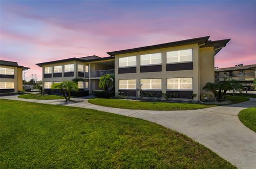 unit-203-4557 Garnet Dr, New Port Richey, FL, 34652-7304 | Card Image