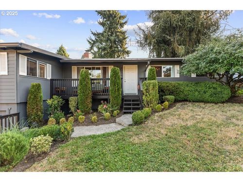 22754 Sw Highland Dr, Sherwood, OR, 97140-7083 | Card Image